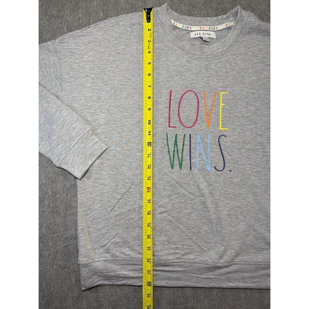 Rae Dunn Women’s Crewneck Sweatshirt-Small/Light Gray/Loose Fit/Love Wins. - Picture 4 of 13